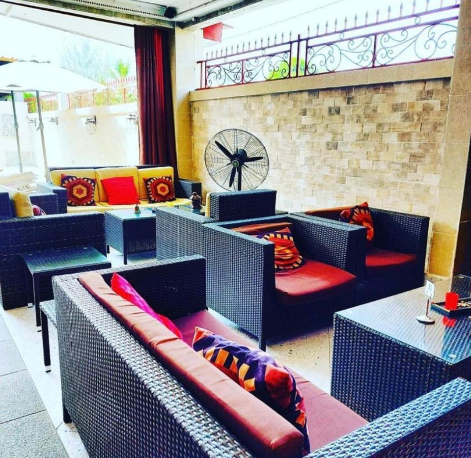 ליברוויל Residence Hoteliere Le Jomonia מראה חיצוני תמונה